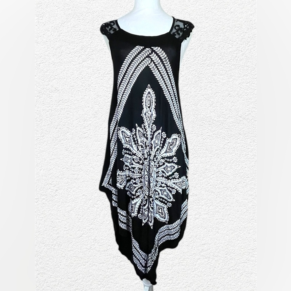 CYN Cynthia Mehra Dress One Size Lace Printed Scarf Style Black White